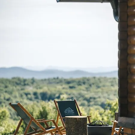 Brvnara Promaja ロッジ