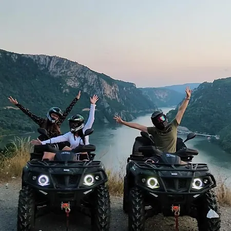 Brvnara Promaja * クラドヴォ